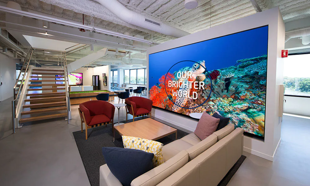 Custom Draper® audiovisual structure installed at the NEC Display North American Headquarters in Downers Grove, IL.